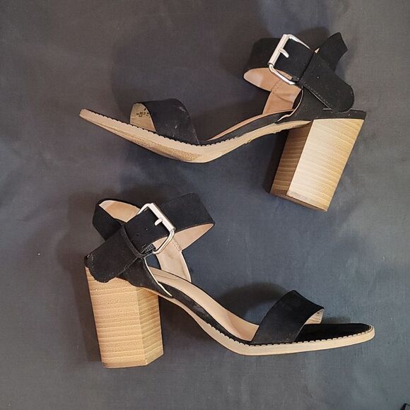 MADDEN GIRL BLOCK HEEL ADJUSTABLE BUCKLE CLOSURE STRAP OPEN TOE SANDAL - Picture 8 of 16